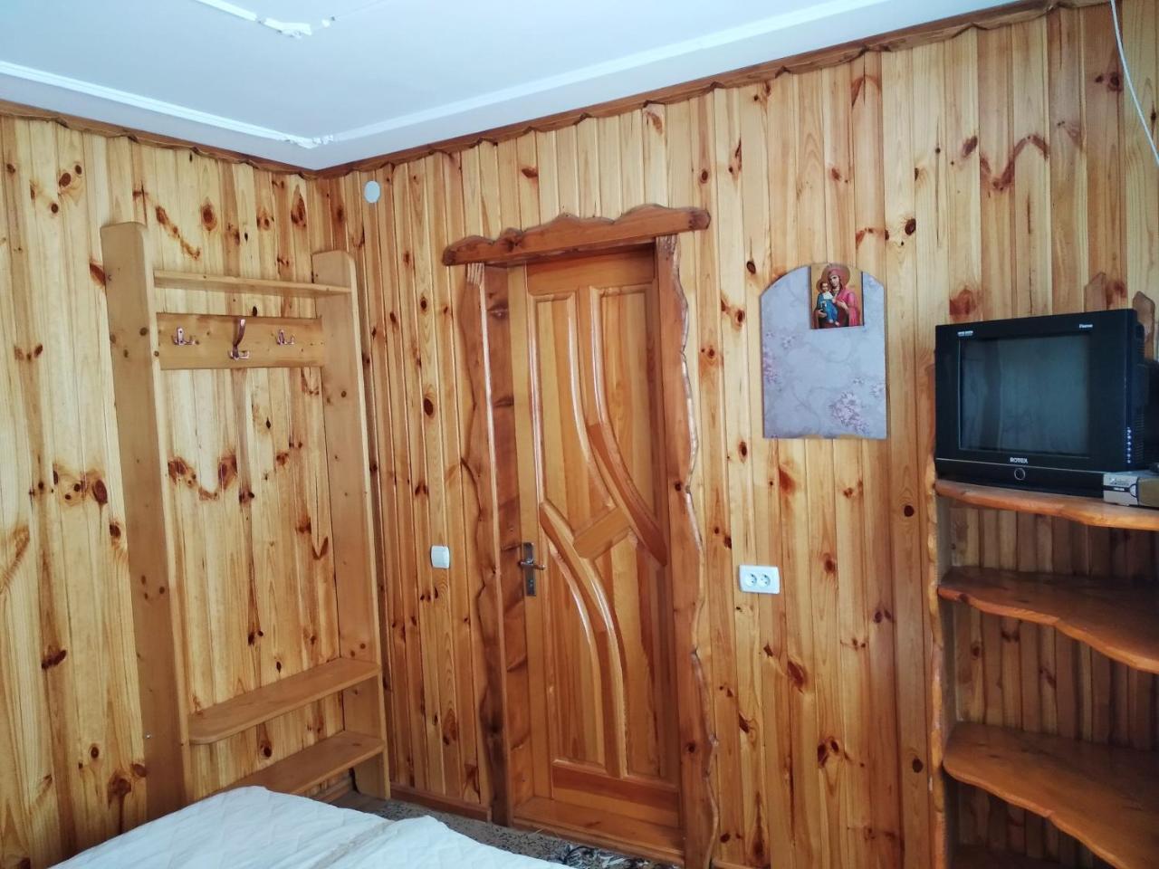 "Різьбярська Садиба" Slavsko Exterior foto