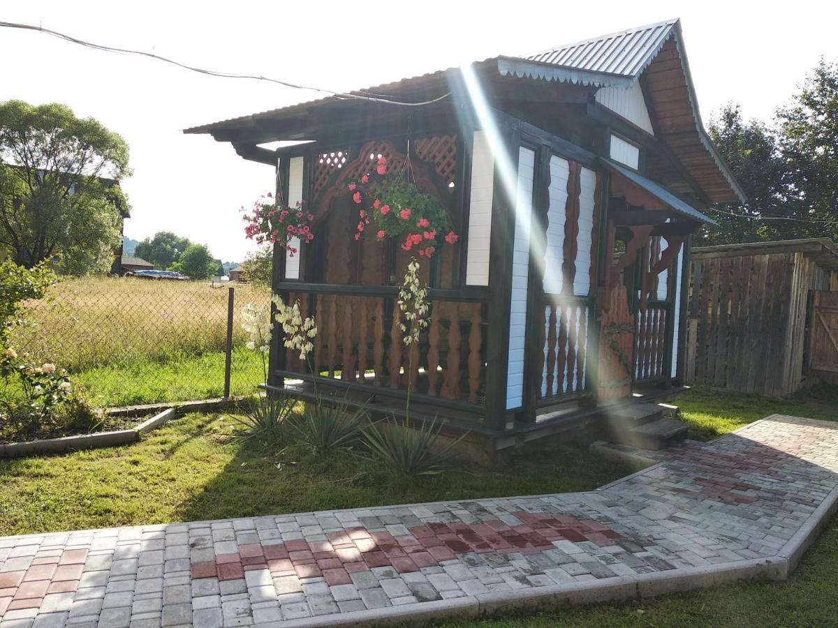 "Різьбярська Садиба" Slavsko Exterior foto
